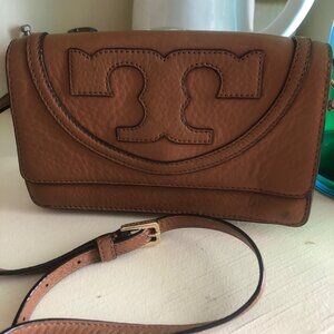 Tory Burch ALL T Crossbody Bag Bark